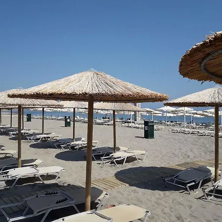 A Unique Seaside View!!! * Rhodes City
